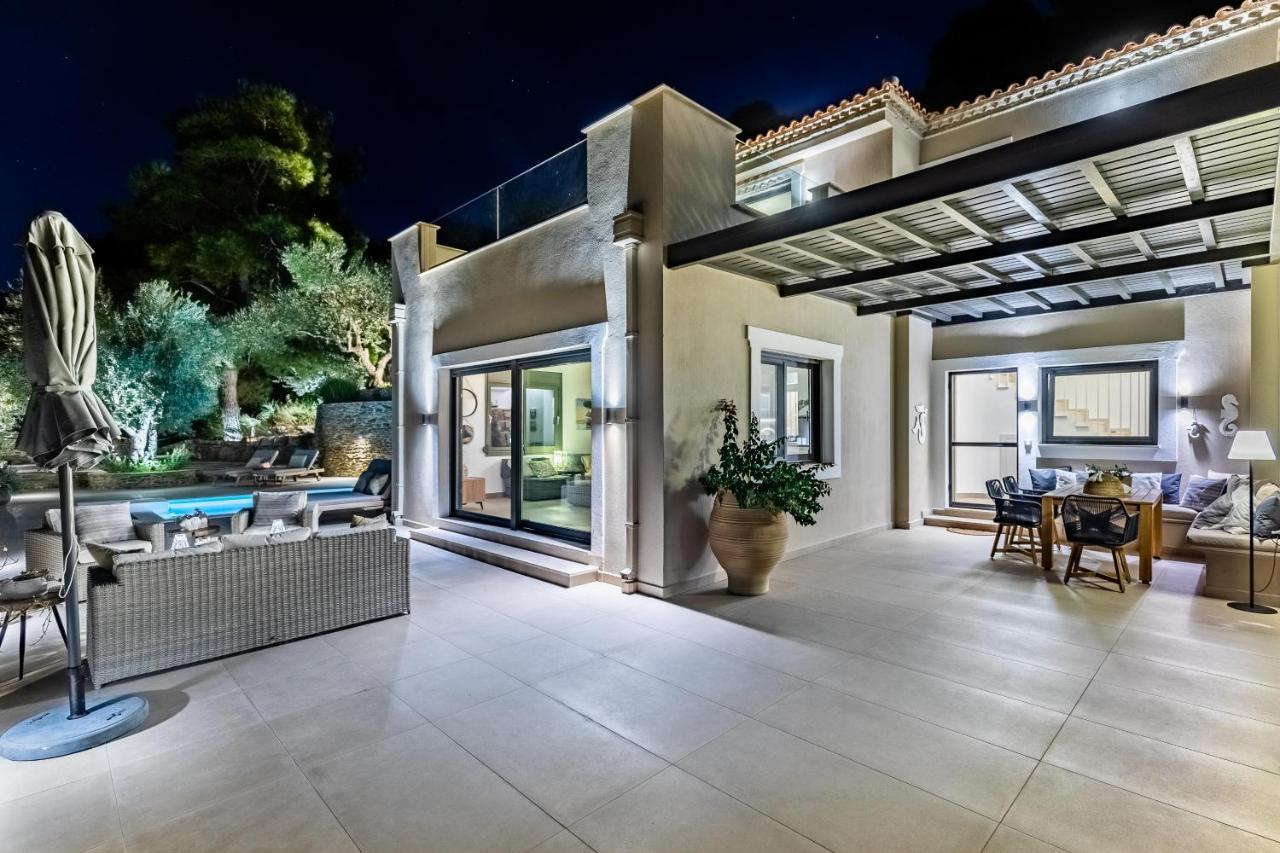 Villa Antigone Luxury Retreat Skopelos Town Exterior photo