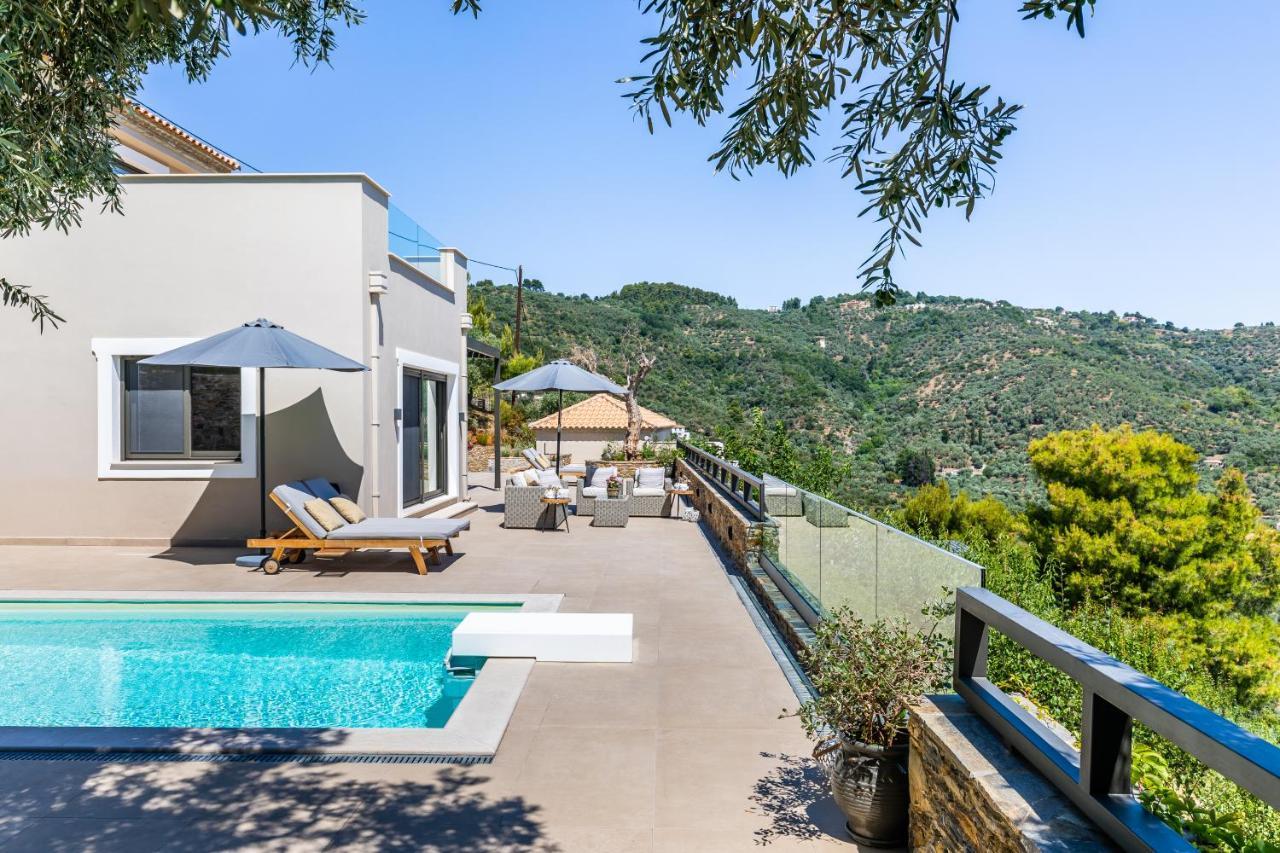 Villa Antigone Luxury Retreat Skopelos Town Exterior photo