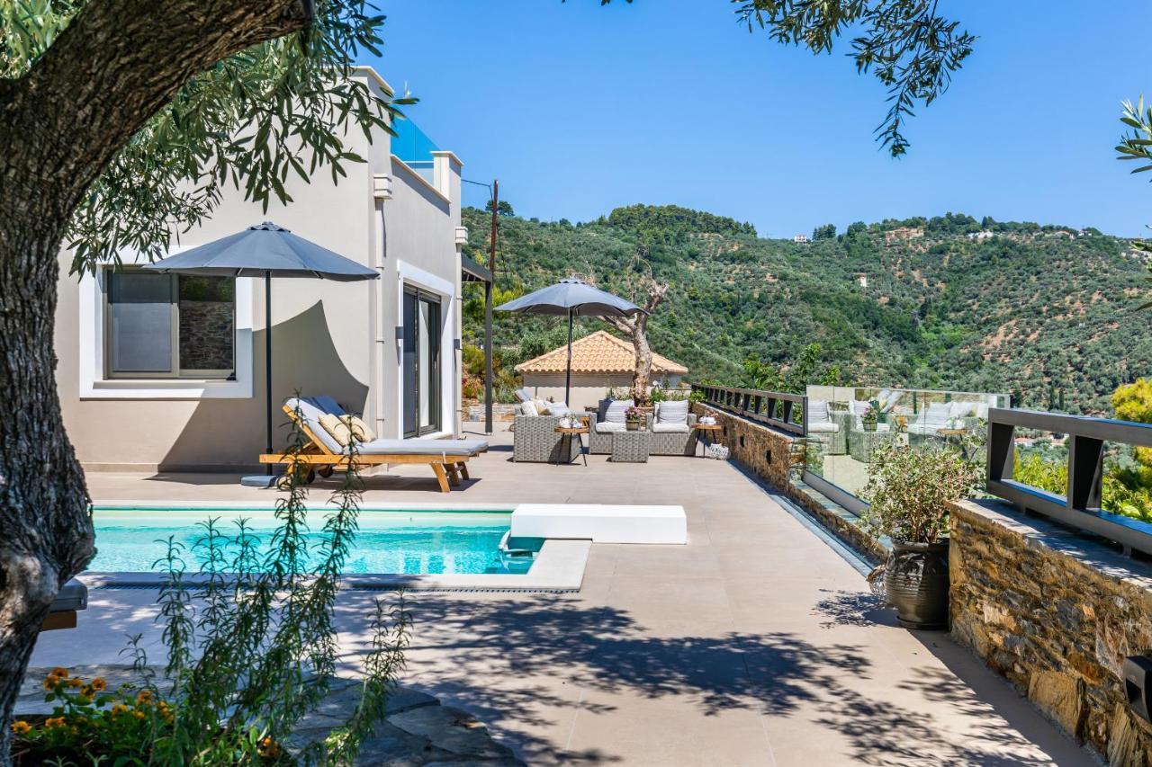 Villa Antigone Luxury Retreat Skopelos Town Exterior photo