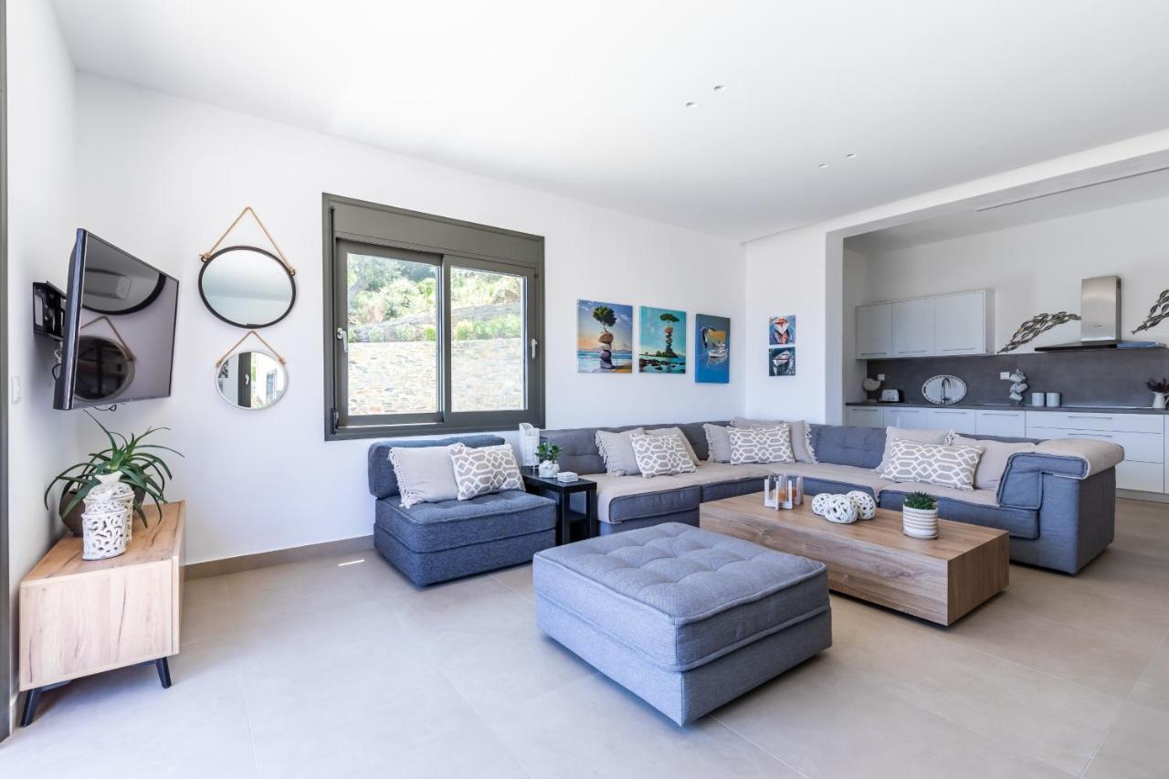 Villa Antigone Luxury Retreat Skopelos Town Exterior photo