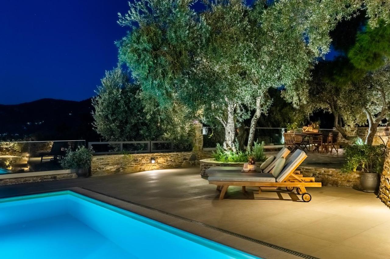 Villa Antigone Luxury Retreat Skopelos Town Exterior photo