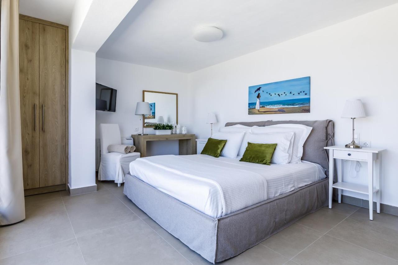 Villa Antigone Luxury Retreat Skopelos Town Exterior photo